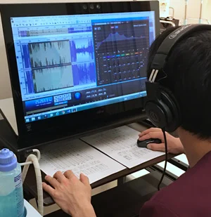 聴覚補充現象の治療用音楽CDの作成