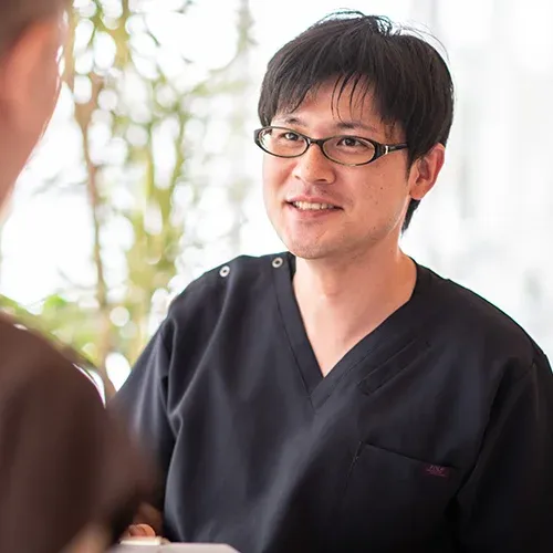 突発性難聴の聴力を取り戻す鍼治療をする|鍼灸師 相良 明範